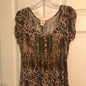Green leopard shirt